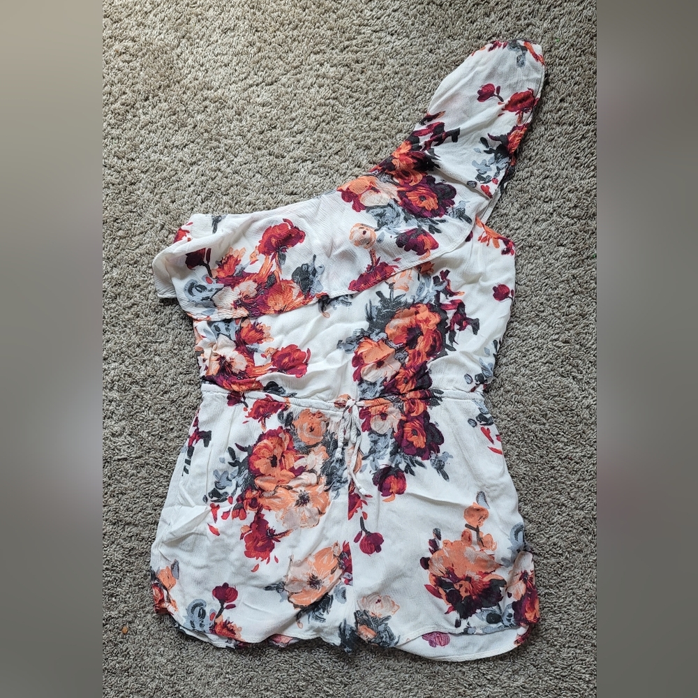 SALE!! 2/$15 Honey Belle Medium women jumpsuit